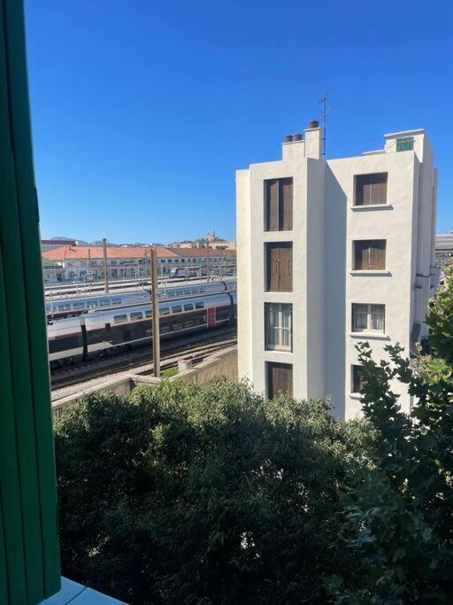 Grand Appartement Marseille Gare St Charles 3 Pieces Exterior foto